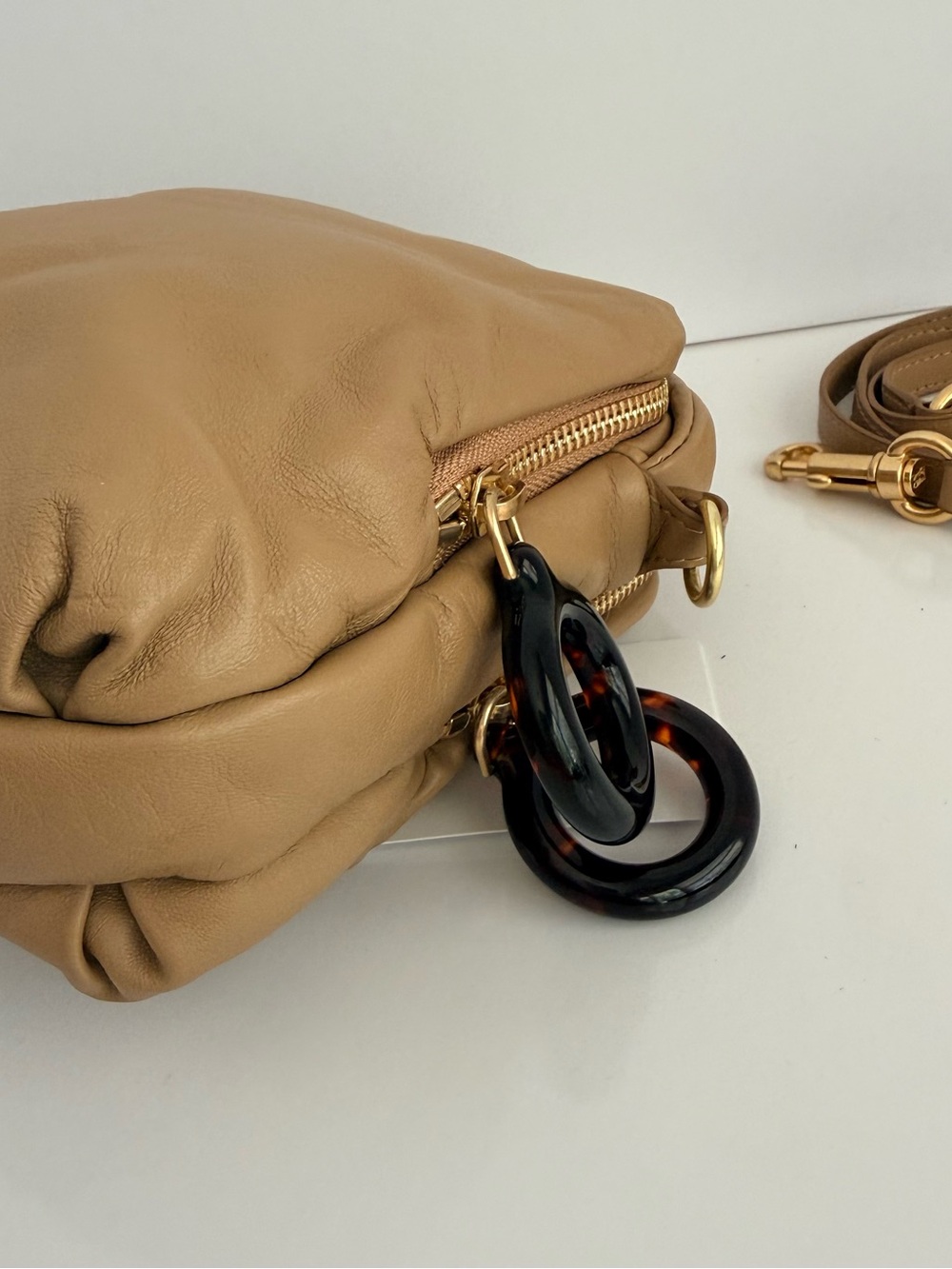 See By Chloe Tan Knotted-Handle Leather Crossbody Bag - Picture 5 of 10